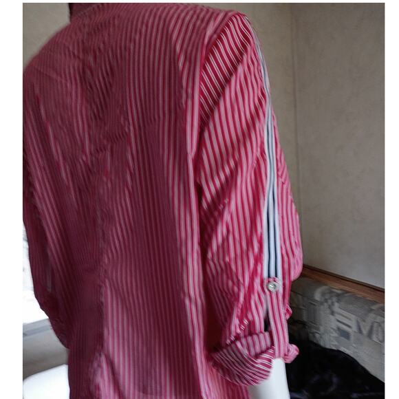 NWT Roommates Red Stripe Button Front Top 1X Roll Tab Sleeve Minimalist Office - Picture 10 of 11